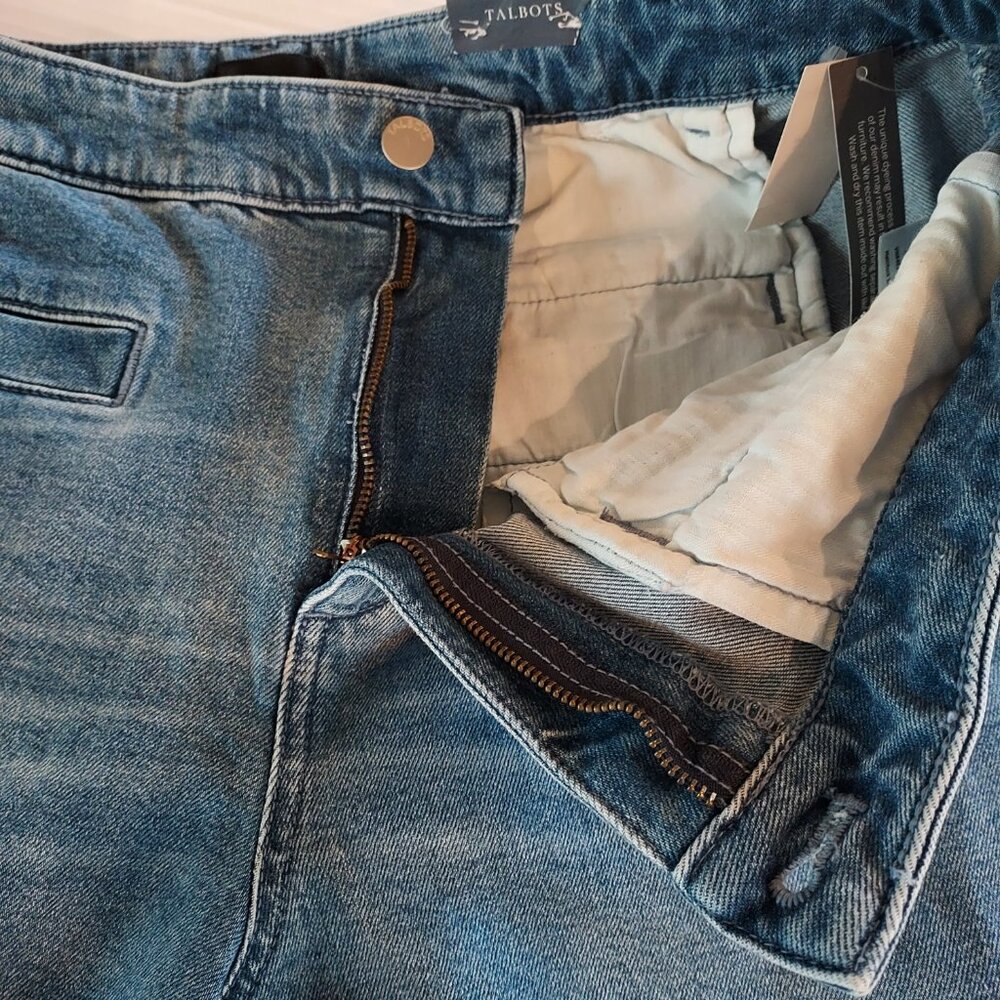 Talbots Wide Leg Released Hem Crop Jeans Size 14 - Picture 10 of 13